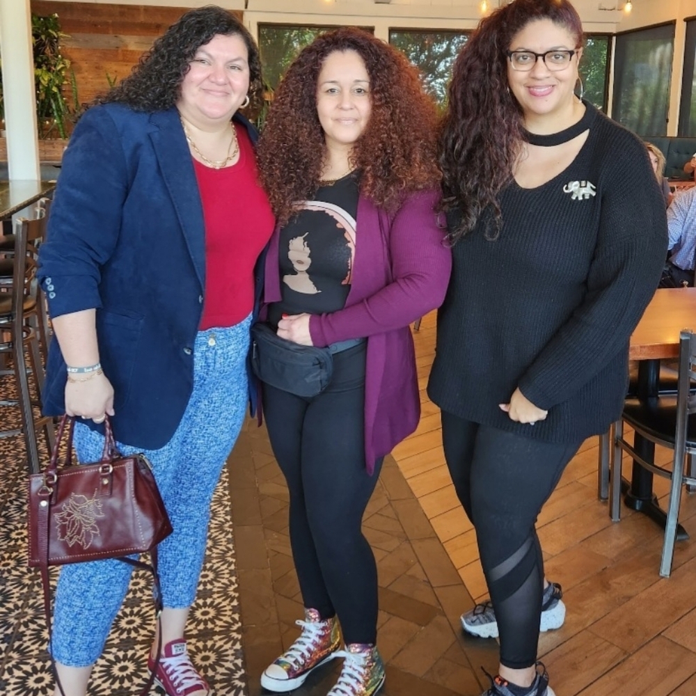 When You Get To Meet URL Friends IRL πππ - Picture 8 of 15